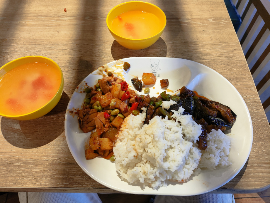 西红柿汤比紫菜汤好喝多了。2808 作者:小笼包 帖子ID:1063 