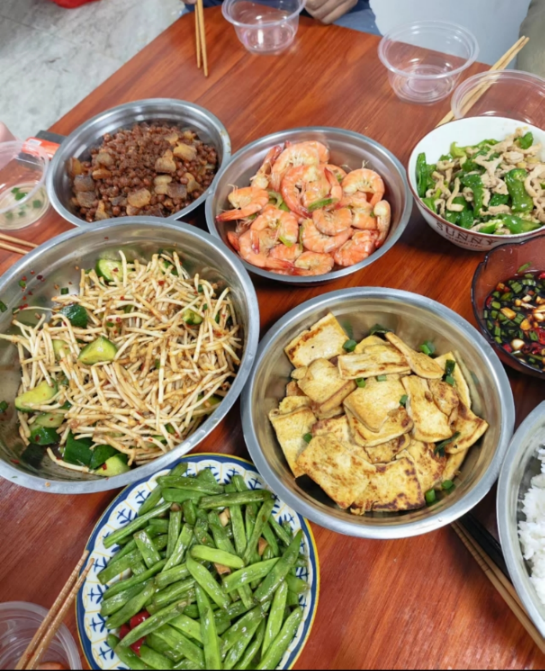 公司的美食，老公的红包，愉悦否2873 作者:奥特曼 帖子ID:1118 